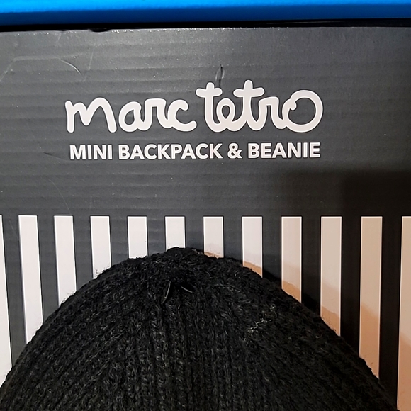 Marc Tetro Dachshund Mini Backpack & Beanie Set - Picture 5 of 7